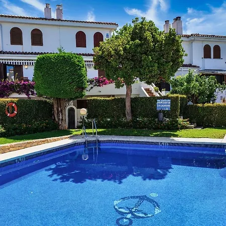 - Playa - En Albayalde Con Acceso Directo A La Piscina